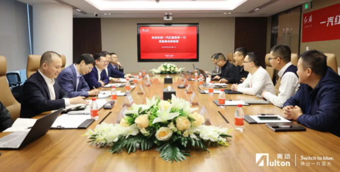 新能源汽车,换电站,充电桩 新能源汽车,换电站,充电桩